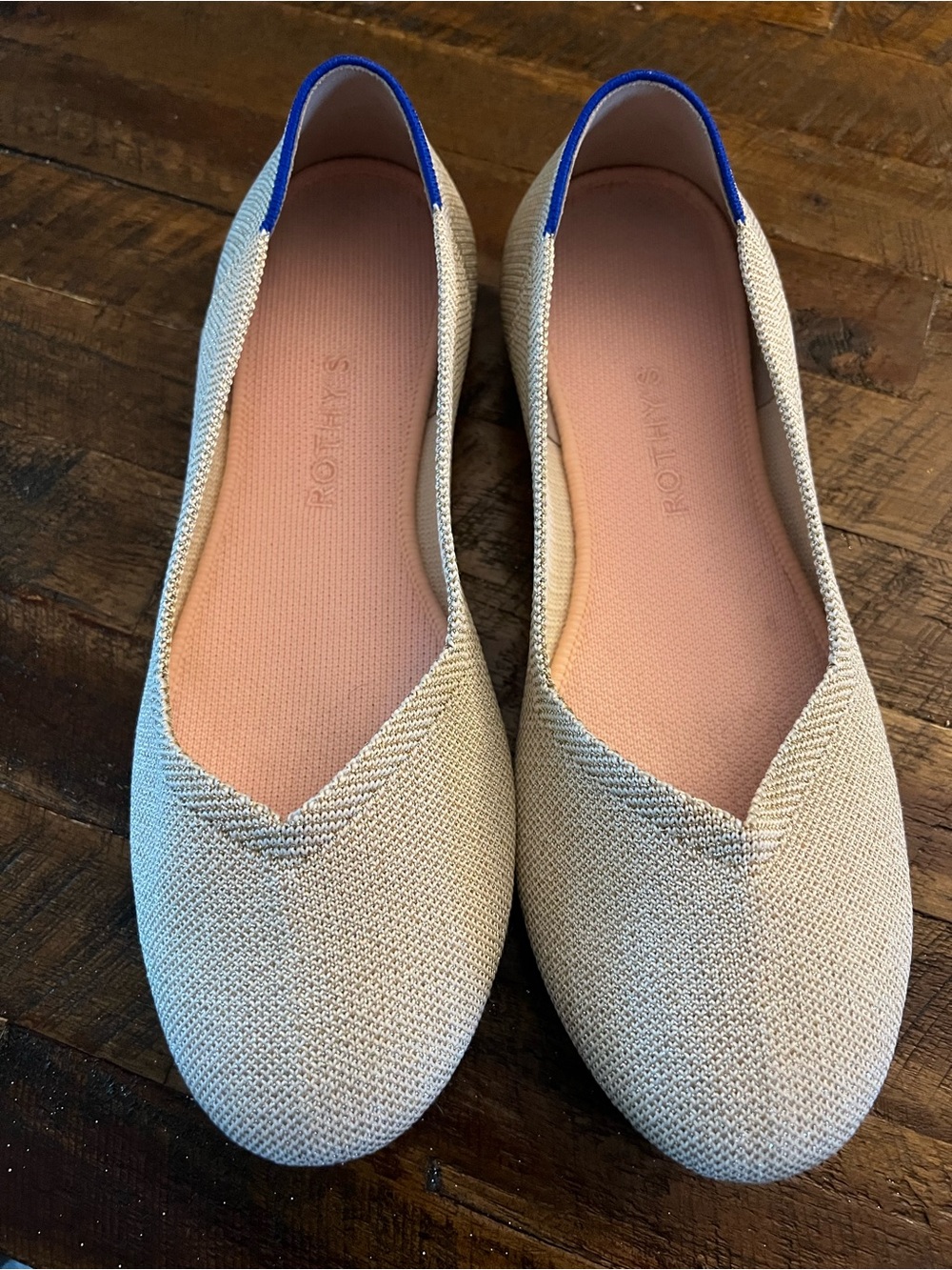 Rothy's The Dailu Flat in in Light Gold Metallic with Blue Heel Trim Size 11